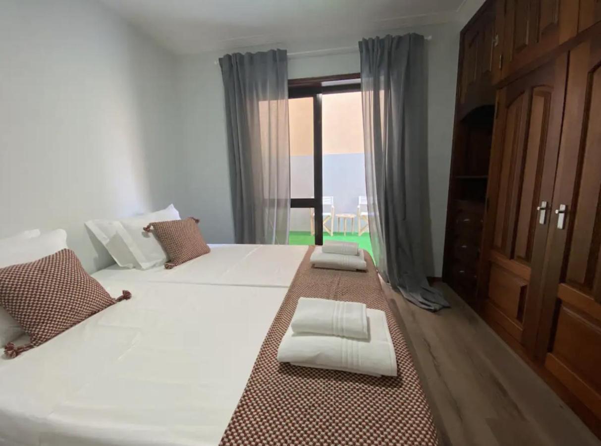 Amare Guest House Ovar Exterior foto